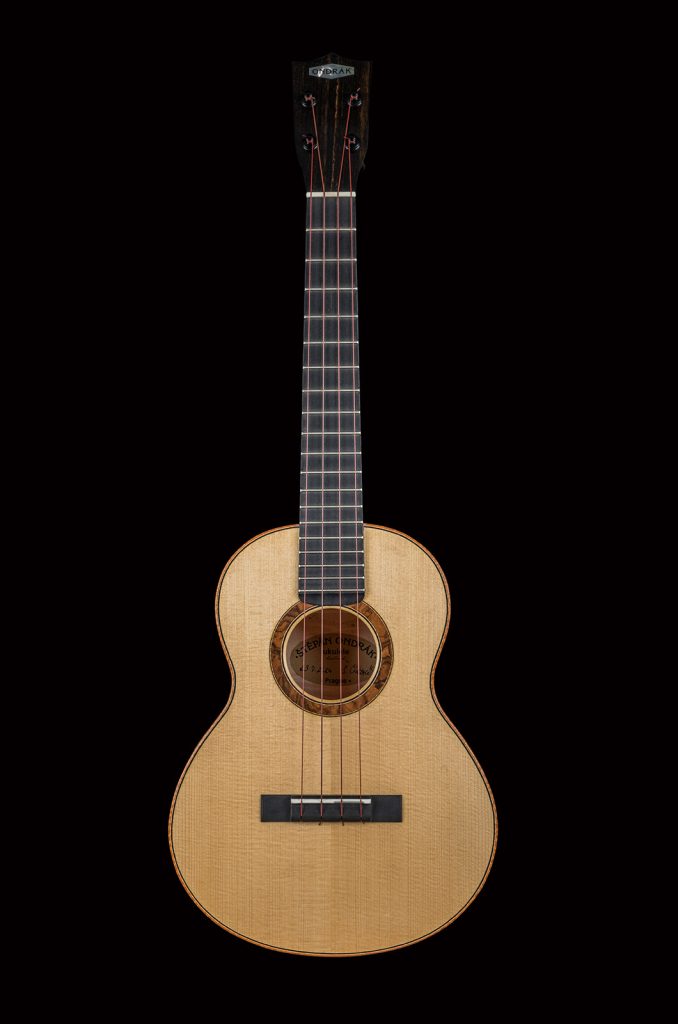 Ručně vyrobené ukulele od Štěpána Ondráka